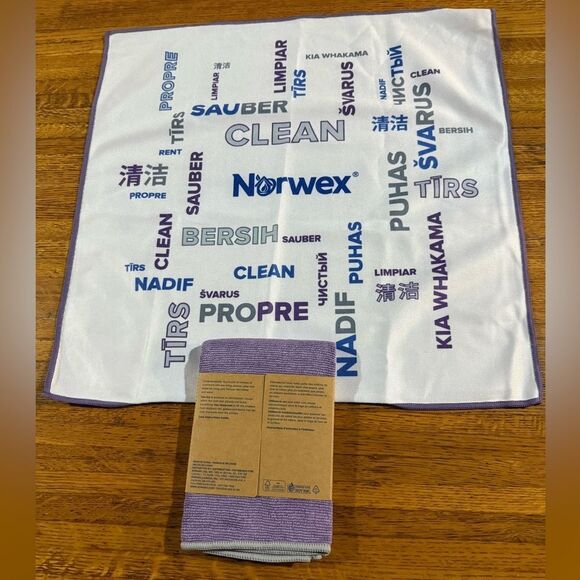 Norwex Basic Package EnviroCloth and Window Cloth Set of 2 NWT - Picture 2 of 3